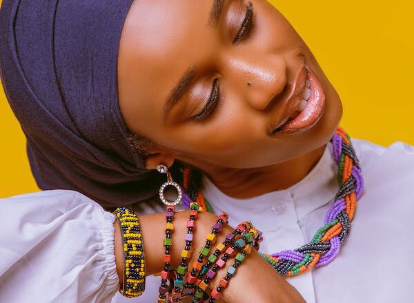 Reasons to Buy Vintage African Jewelry