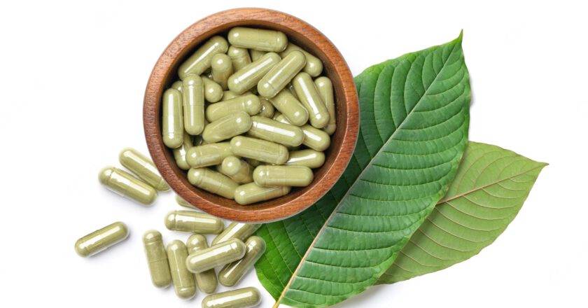 Kratom Capsules: What Are the Advantages and FAQS